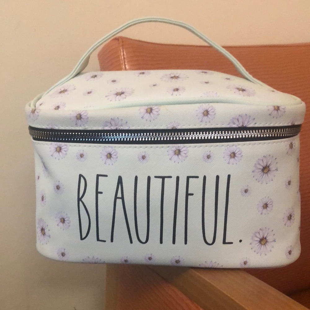 Makeup tote cute!